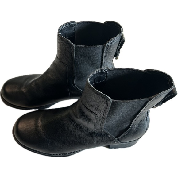 Cole Haan- Camea Waterproof Leather Combat Boot- Black Bootie- Women’s 10 - Picture 4 of 10